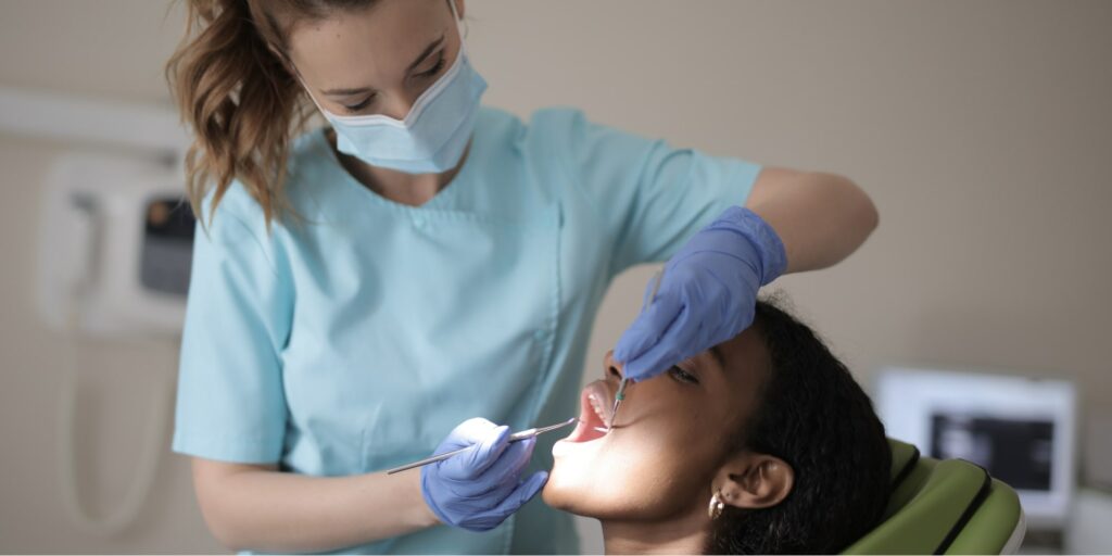 What is a dentist, and how are they trained